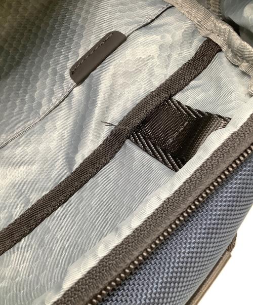 TUMI（トゥミ）TUMI (トゥミ) ダイナミックバックパック ネイビーの古着・服飾アイテム