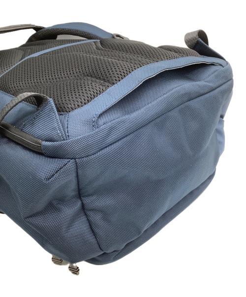 TUMI（トゥミ）TUMI (トゥミ) ダイナミックバックパック ネイビーの古着・服飾アイテム