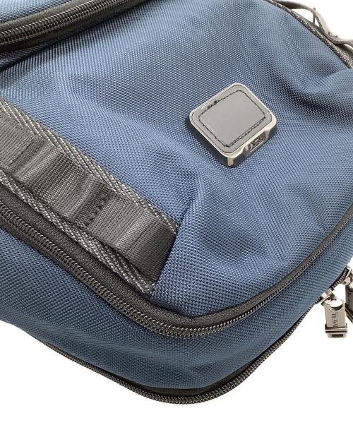 TUMI（トゥミ）TUMI (トゥミ) ダイナミックバックパック ネイビーの古着・服飾アイテム