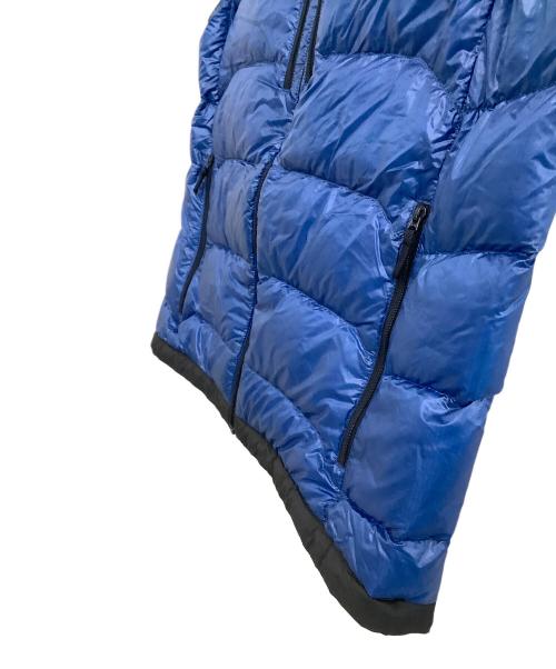 THE NORTH FACE（ザ ノース フェイス）THE NORTH FACE (ザ ノース フェイス) ダウンベスト　ACONCAGUA VEST ブルー×ブラック サイズ:Mの古着・服飾アイテム