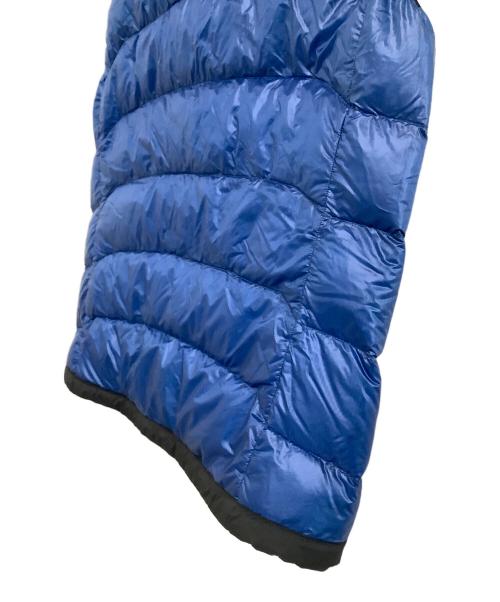 THE NORTH FACE（ザ ノース フェイス）THE NORTH FACE (ザ ノース フェイス) ダウンベスト　ACONCAGUA VEST ブルー×ブラック サイズ:Mの古着・服飾アイテム