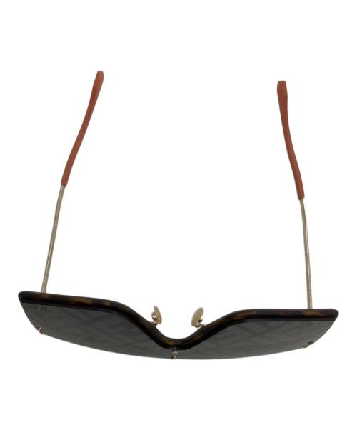 FENDI（フェンディ）FENDI (フェンディ) サングラス ファビュラス ブラック×ゴールドの古着・服飾アイテム