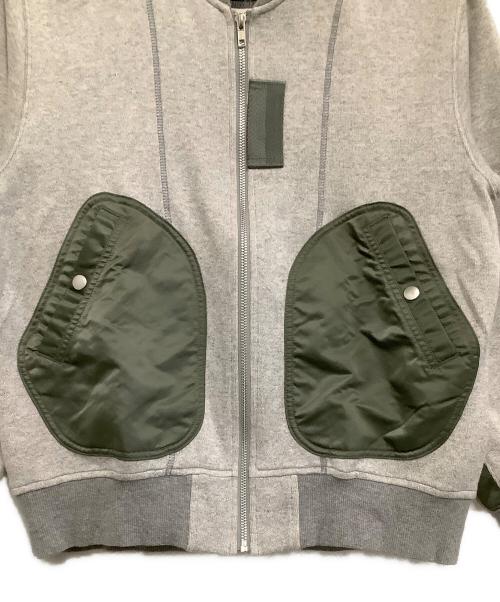 COMME des GARCONS（コムデギャルソン）COMME des GARCONS (コムデギャルソン) スウェット切替MA-1ブルゾン グレー×カーキ サイズ:Sの古着・服飾アイテム
