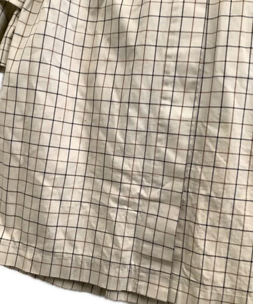 EDIFICE（エディフィス）EDIFICE (エディフィス) トレンチコート　チェック ホワイト×ブラウン サイズ:38の古着・服飾アイテム