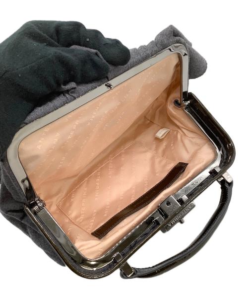 ANTEPRIMA（アンテプリマ）ANTEPRIMA (アンテプリマ) フリルクラッチバッグ グレーの古着・服飾アイテム