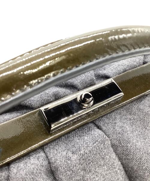 ANTEPRIMA（アンテプリマ）ANTEPRIMA (アンテプリマ) フリルクラッチバッグ グレーの古着・服飾アイテム