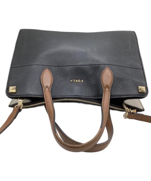 FURLA（フルラ）FURLA (フルラ) 2WAYバッグ ブラック×ホワイトの古着・服飾アイテム