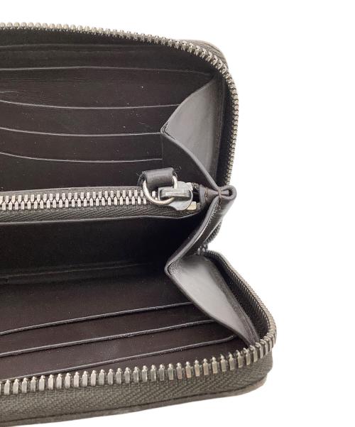 Berluti（ベルルッティ）Berluti (ベルルッティ) ラウンドファスナー財布 カリグラフィ ブラウンの古着・服飾アイテム