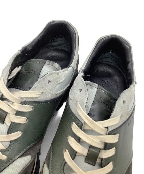 Berluti（ベルルッティ）Berluti (ベルルッティ) ローカットスニーカー ラントラックトリノ グリーン×ブラック サイズ:8の古着・服飾アイテム