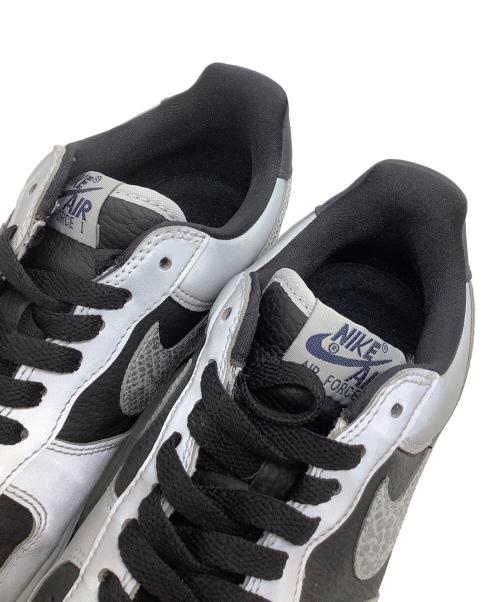 NIKE（ナイキ）NIKE (ナイキ) スニーカー AIR FORCE1 グレー×ブラック サイズ:27の古着・服飾アイテム