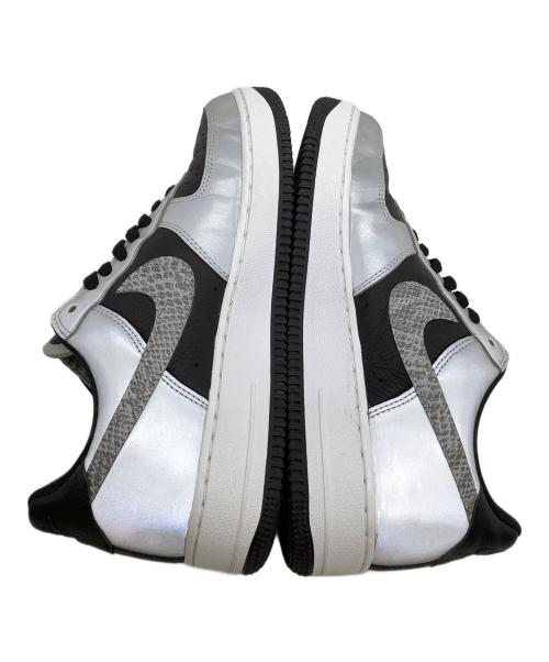 NIKE（ナイキ）NIKE (ナイキ) スニーカー AIR FORCE1 グレー×ブラック サイズ:27の古着・服飾アイテム