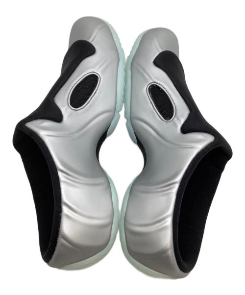 NIKE（ナイキ）NIKE (ナイキ) スニーカー  CLOGPOSITE CHROME シルバー×ブラック サイズ:27.5の古着・服飾アイテム