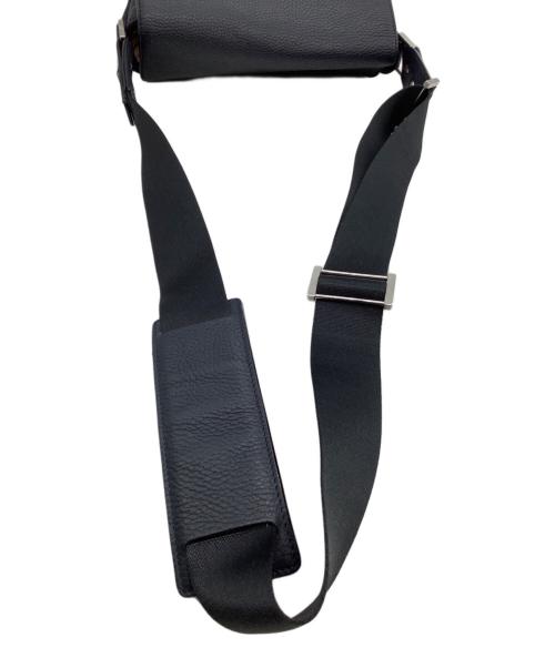 dunhill（ダンヒル）dunhill (ダンヒル) レザーショルダーバッグ ブラックの古着・服飾アイテム