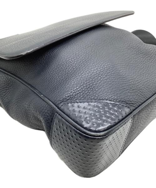 dunhill（ダンヒル）dunhill (ダンヒル) レザーショルダーバッグ ブラックの古着・服飾アイテム