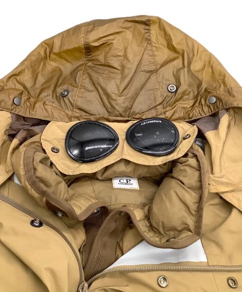 C.P COMPANY（シーピーカンパニー）C.P COMPANY (シーピーカンパニー) ゴーグルジャケット　GORE-TEX 3L INFINIUM MIXED GOGGLE  ブラウン サイズ:50の古着・服飾アイテム