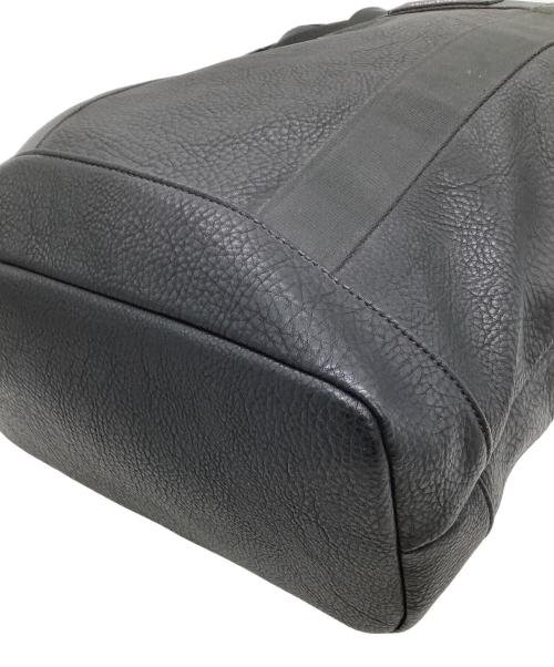 ARMANI EXCHANGE（アルマーニ エクスチェンジ）ARMANI EXCHANGE (アルマーニ エクスチェンジ) トートバッグ ブラックの古着・服飾アイテム