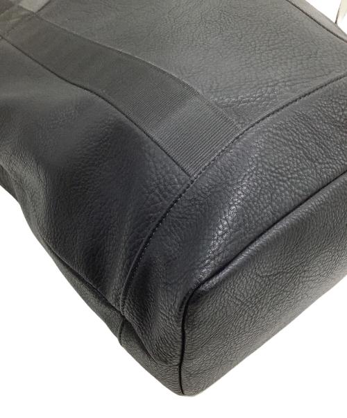 ARMANI EXCHANGE（アルマーニ エクスチェンジ）ARMANI EXCHANGE (アルマーニ エクスチェンジ) トートバッグ ブラックの古着・服飾アイテム