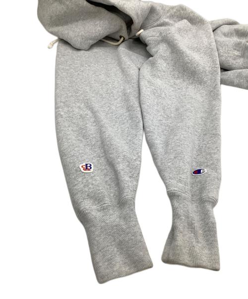 Champion REVERSE WEAVE（チャンピオン リバース ウィーブ）Champion REVERSE WEAVE (チャンピオン リバース ウィーブ) DISNEY (ディズニー) プルオーバーパーカー グレー サイズ:Sの古着・服飾アイテム