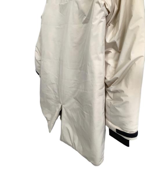 Junhashimoto（ジュンハシモト）Junhashimoto (ジュンハシモト) ナイロンジャケット アイボリー サイズ:Sの古着・服飾アイテム