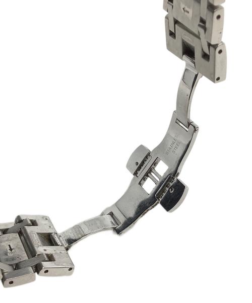 VERSACE（ヴェルサーチェ）VERSACE (ヴェルサーチェ) 腕時計　キャラクター　クォーツ シルバーの古着・服飾アイテム