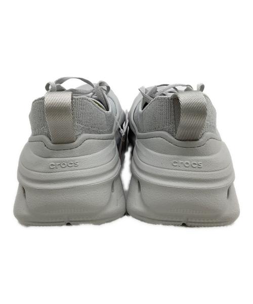 crocs（クロックス）crocs (クロックス) ローカットスニーカー 	Echo Surge グレー サイズ:5 未使用品の古着・服飾アイテム