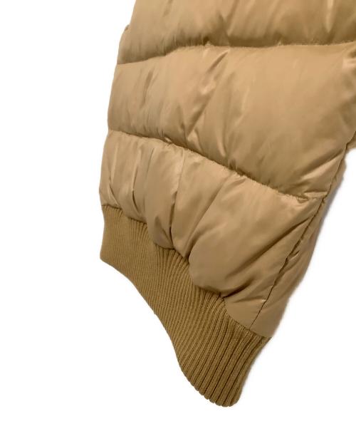 BURBERRY BLUE LABEL（バーバリー ブルー レーベル）BURBERRY BLUE LABEL (バーバリーロンドンブルーレーベル) ダウンベスト ベージュ サイズ:38の古着・服飾アイテム