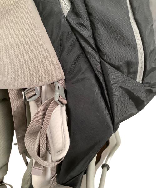 MACPAC（マックパック）MACPAC (マックパック) バックパック　チャイルドキャリア ブラック×グレーの古着・服飾アイテム