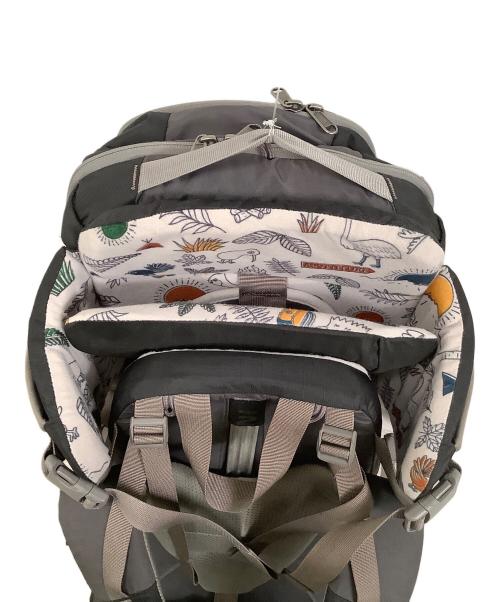 MACPAC（マックパック）MACPAC (マックパック) バックパック　チャイルドキャリア ブラック×グレーの古着・服飾アイテム