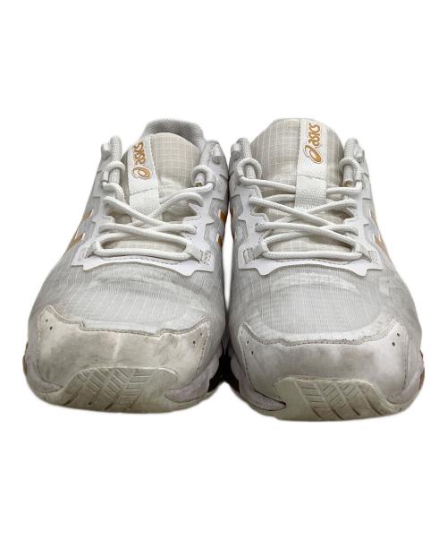 asics（アシックス）asics (アシックス) ローカットスニーカー Gel Quantum 360 6 ホワイト×ゴールド サイズ:26.5の古着・服飾アイテム