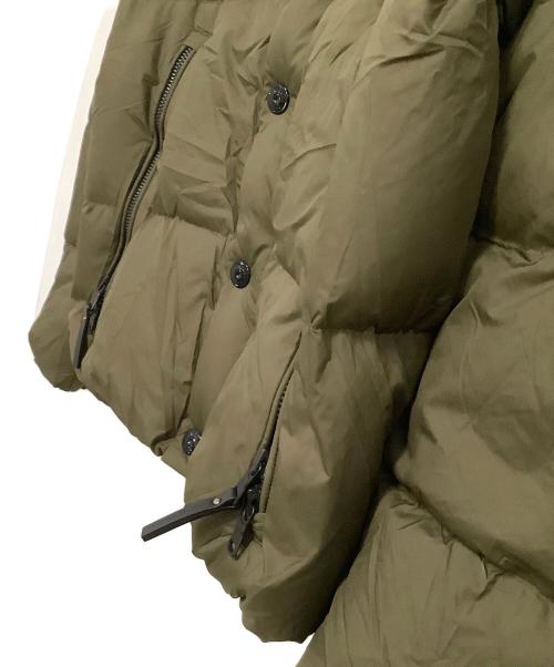 nano・universe（ナノ・ユニバース）nano・universe (ナノ・ユニバース) ダウンジャケット カーキ サイズ:Lの古着・服飾アイテム