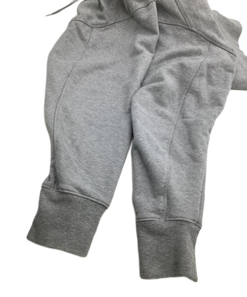 Y-3（ワイスリー）Y-3 (ワイスリー) プルオーバーパーカー グレー サイズ:Sの古着・服飾アイテム