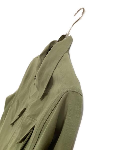 JJJJound（ジョウンド）JJJJound (ジョウンド) ミリタリージャケット　Lightweight Utility Jacket グリーン サイズ:Lの古着・服飾アイテム