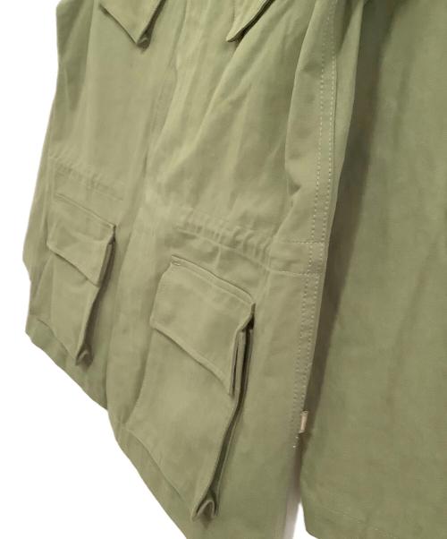 JJJJound（ジョウンド）JJJJound (ジョウンド) ミリタリージャケット　Lightweight Utility Jacket グリーン サイズ:Lの古着・服飾アイテム