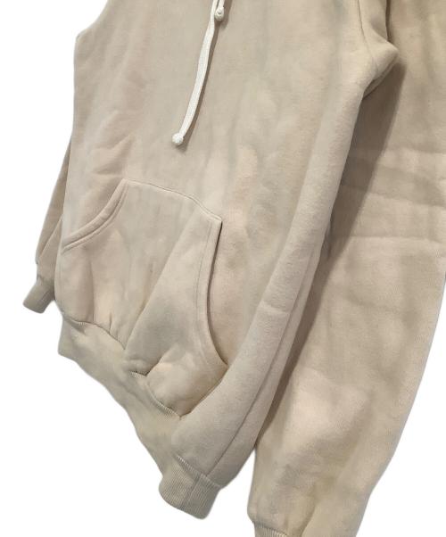 KITH（キス）KITH (キス) プルオーバーパーカー　エンボスロゴ ベージュ サイズ:Sの古着・服飾アイテム