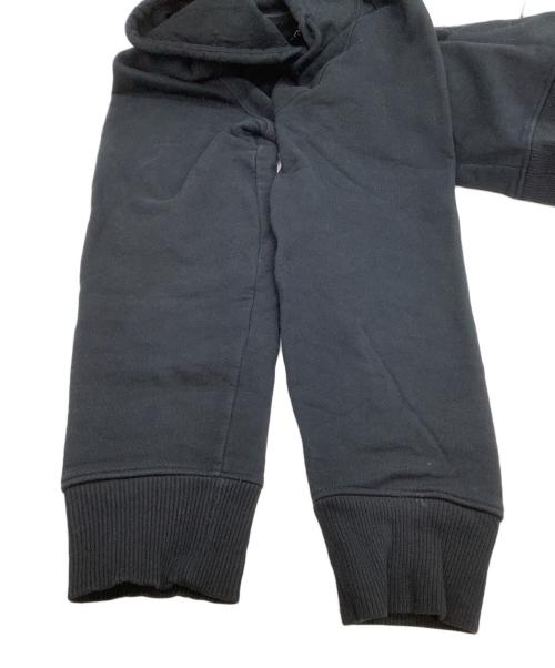 PALACE（パレス）PALACE (パレス) プルオーバーパーカー ブラック サイズ:Mの古着・服飾アイテム