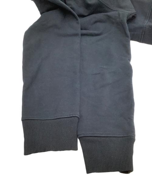 PALACE（パレス）PALACE (パレス) プルオーバーパーカー ブラック サイズ:Mの古着・服飾アイテム