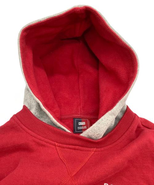 KITH（キス）KITH (キス) Bergdorf Goodman (バーグドルフ グッドマン) プルオーバーパーカー レッド×グレー サイズ:Lの古着・服飾アイテム