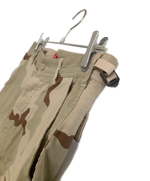 SUPREME（シュプリーム）SUPREME (シュプリーム) ショートパンツ　カモフラージュ柄 カーキ サイズ:30の古着・服飾アイテム