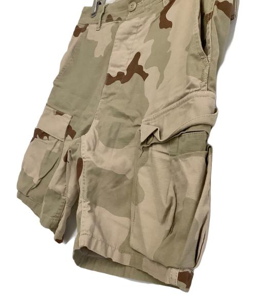 SUPREME（シュプリーム）SUPREME (シュプリーム) ショートパンツ　カモフラージュ柄 カーキ サイズ:30の古着・服飾アイテム