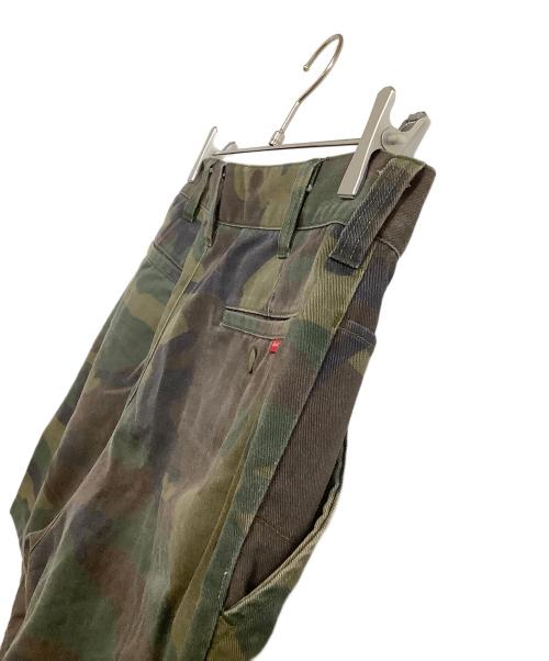 SUPREME（シュプリーム）SUPREME (シュプリーム) ショートパンツ　カモフラージュ柄 カーキ サイズ:30の古着・服飾アイテム
