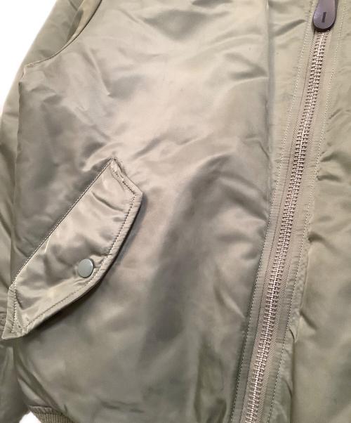 ALPHA INDUSTRIES（アルファインダストリーズ）ALPHA INDUSTRIES (アルファインダストリーズ) フライトジャケット　リバーシブル グリーン サイズ:Sの古着・服飾アイテム
