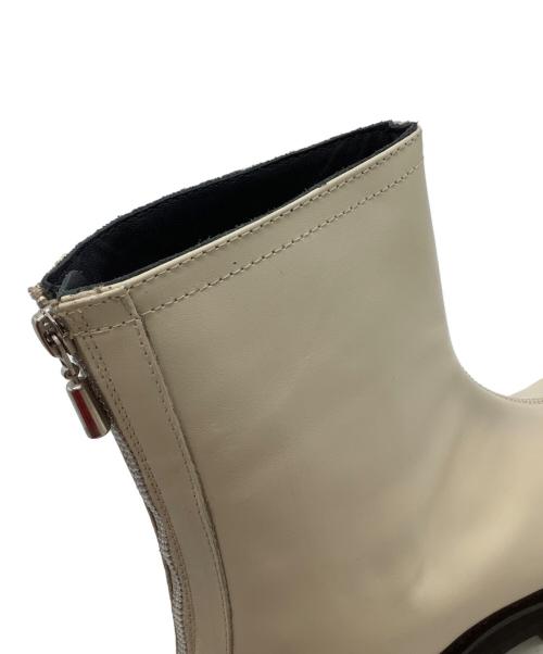 Caminando（カミナンド）Caminando (カミナンド) バックジップブーツ アイボリー サイズ:8の古着・服飾アイテム