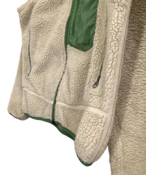 Patagonia（パタゴニア）Patagonia (パタゴニア) レトロXジャケット　09年製 ベージュ×グリーン サイズ:Sの古着・服飾アイテム