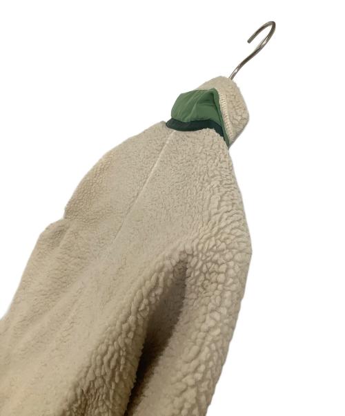 Patagonia（パタゴニア）Patagonia (パタゴニア) レトロXジャケット　09年製 ベージュ×グリーン サイズ:Sの古着・服飾アイテム