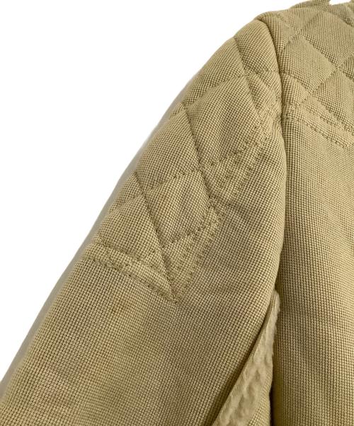 JUNYA WATANABE COMME des GARCONS（(ジュンヤワタナベ コムデギャルソン）JUNYA WATANABE COMME des GARCONS ((ジュンヤワタナベ コムデギャルソン) AVIAKIT (エイヴィアキット) ライダースジャケット ベージュ サイズ:Mの古着・服飾アイテム