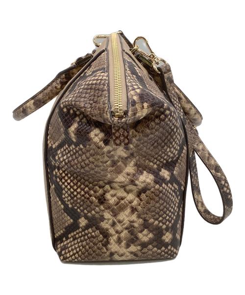 MICHAEL KORS（マイケル・コース）MICHAEL KORS (マイケル・コース) ショルダーバッグ ベージュの古着・服飾アイテム