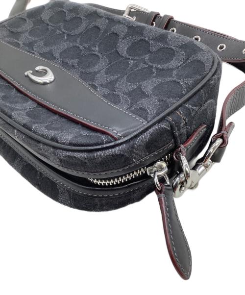 COACH（コーチ）COACH (コーチ) ショルダーポーチ シグネチャー ブラックの古着・服飾アイテム