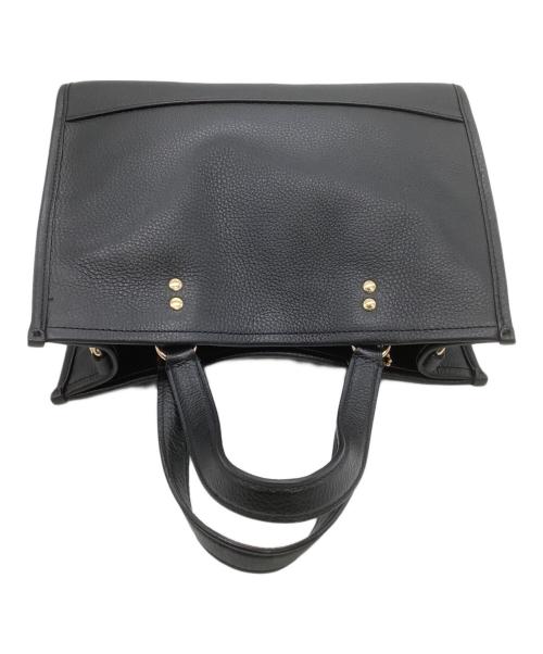 COACH（コーチ）COACH (コーチ) ハンドバッグ デンプシー キャリーオール ウィズ パッチ ブラックの古着・服飾アイテム