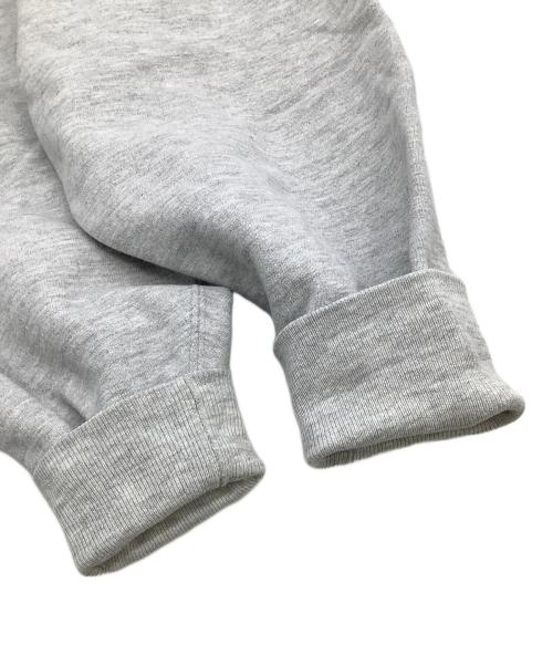 Champion REVERSE WEAVE（チャンピオン リバース ウィーブ）Champion REVERSE WEAVE (チャンピオン リバース ウィーブ) スウェット　PATRIOT FOOTBALL グレー サイズ:XLの古着・服飾アイテム