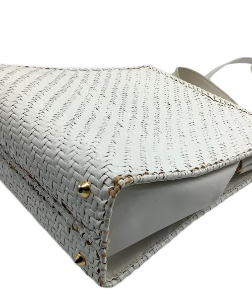 FENDI（フェンディ）FENDI (フェンディ) カゴバッグ ホワイトの古着・服飾アイテム